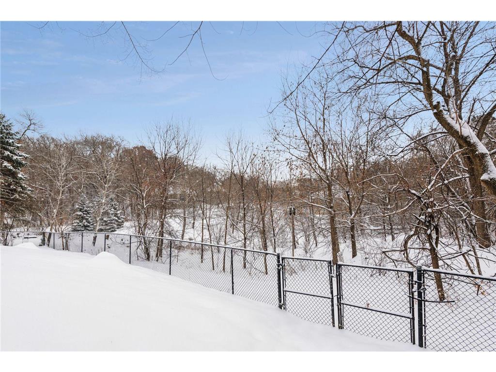 4902 Woodhurst Lane Minnetonka MN 55345 6821347 image69
