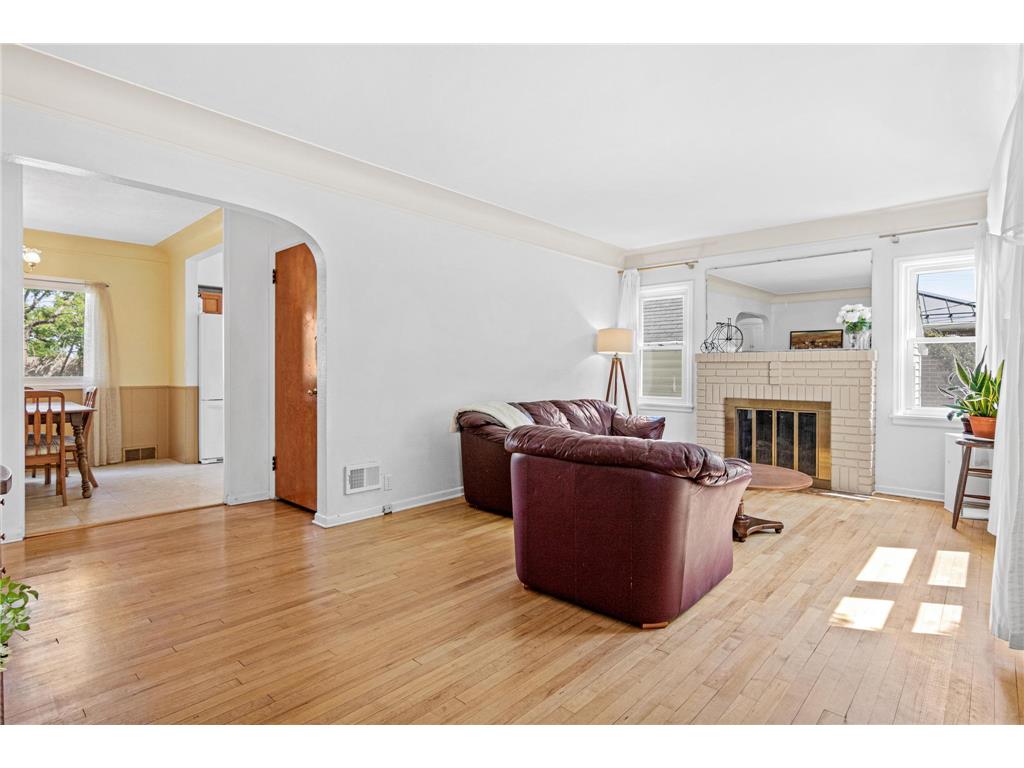 4904 E 53rd Street Minneapolis MN 55417 7073794 image3