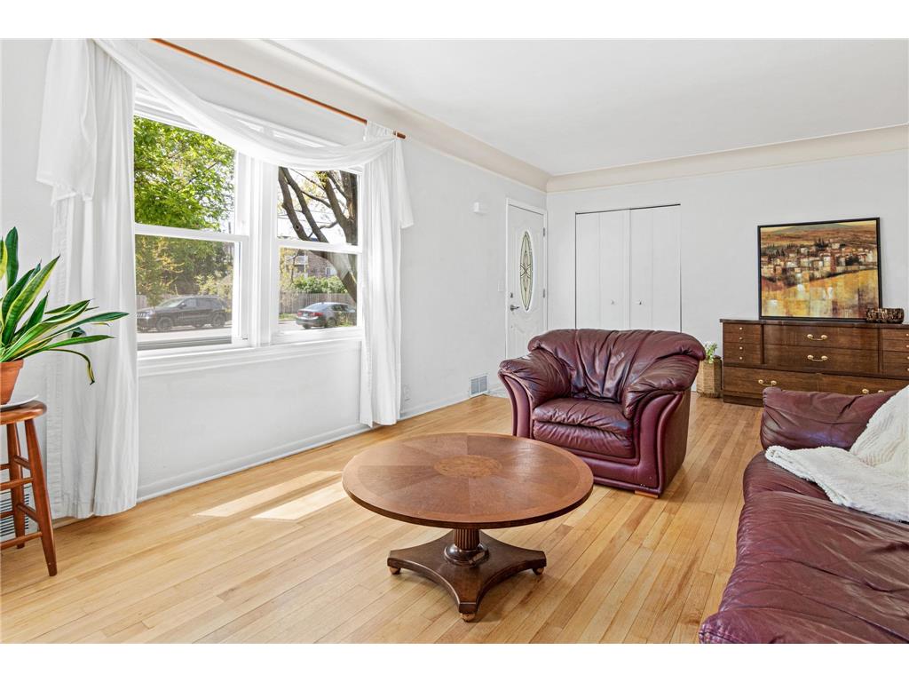 4904 E 53rd Street Minneapolis MN 55417 7073794 image5