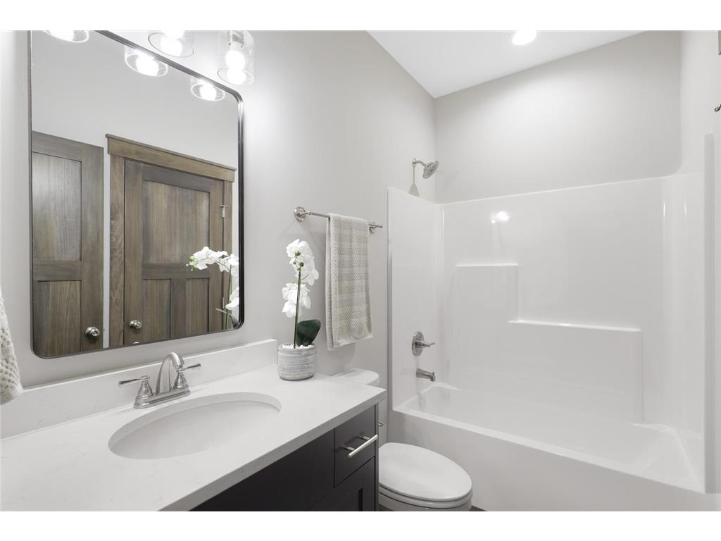 4906 130th Court NE Blaine MN 55449 7073468 image20