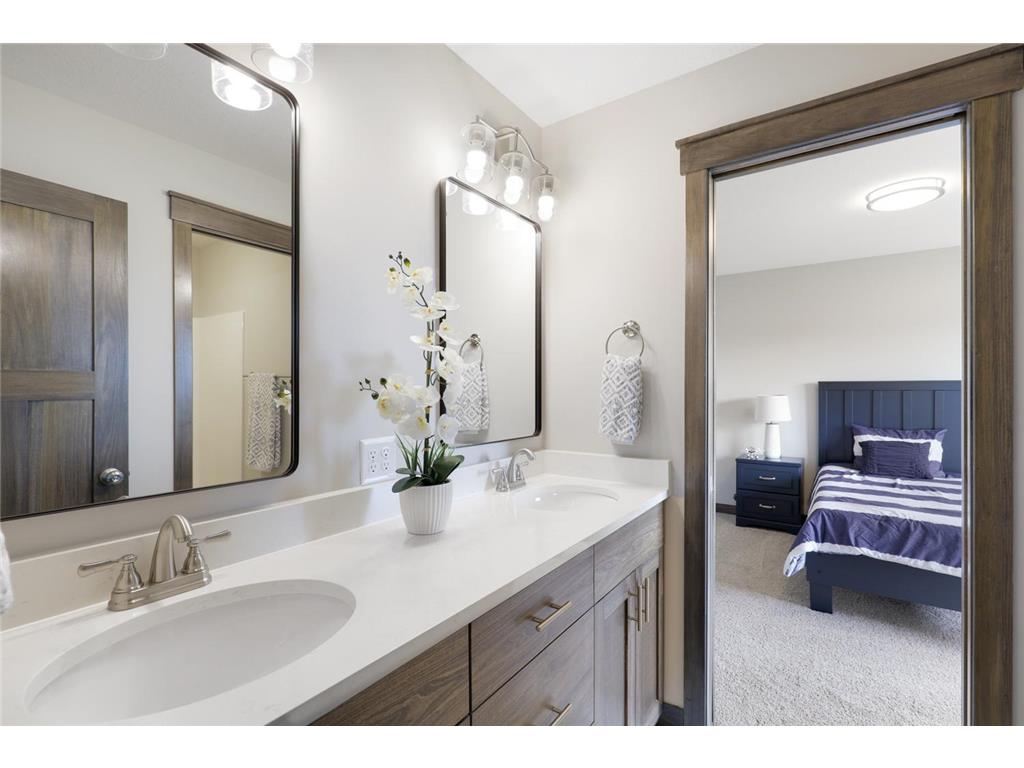4906 130th Court NE Blaine MN 55449 7073468 image35