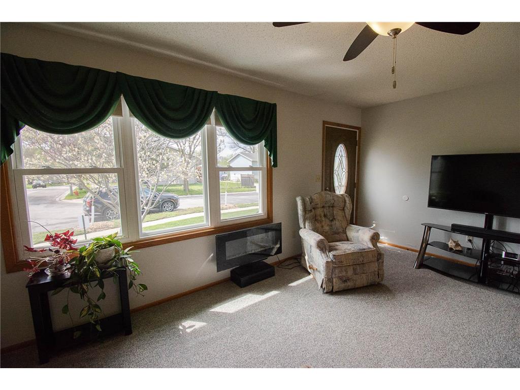 4906 18 1/2 Avenue NW Rochester MN 55901 7063261 image3