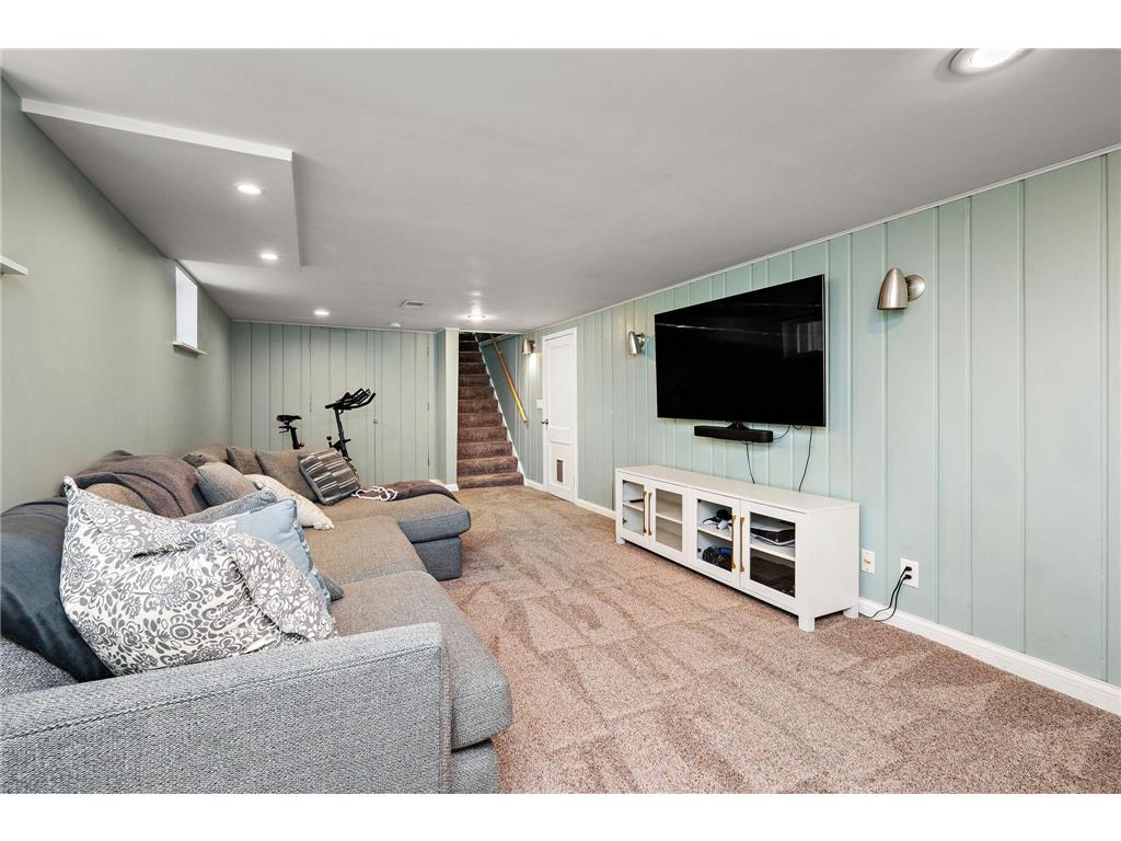 4908 30th Avenue S Minneapolis MN 55417 7089427 image13