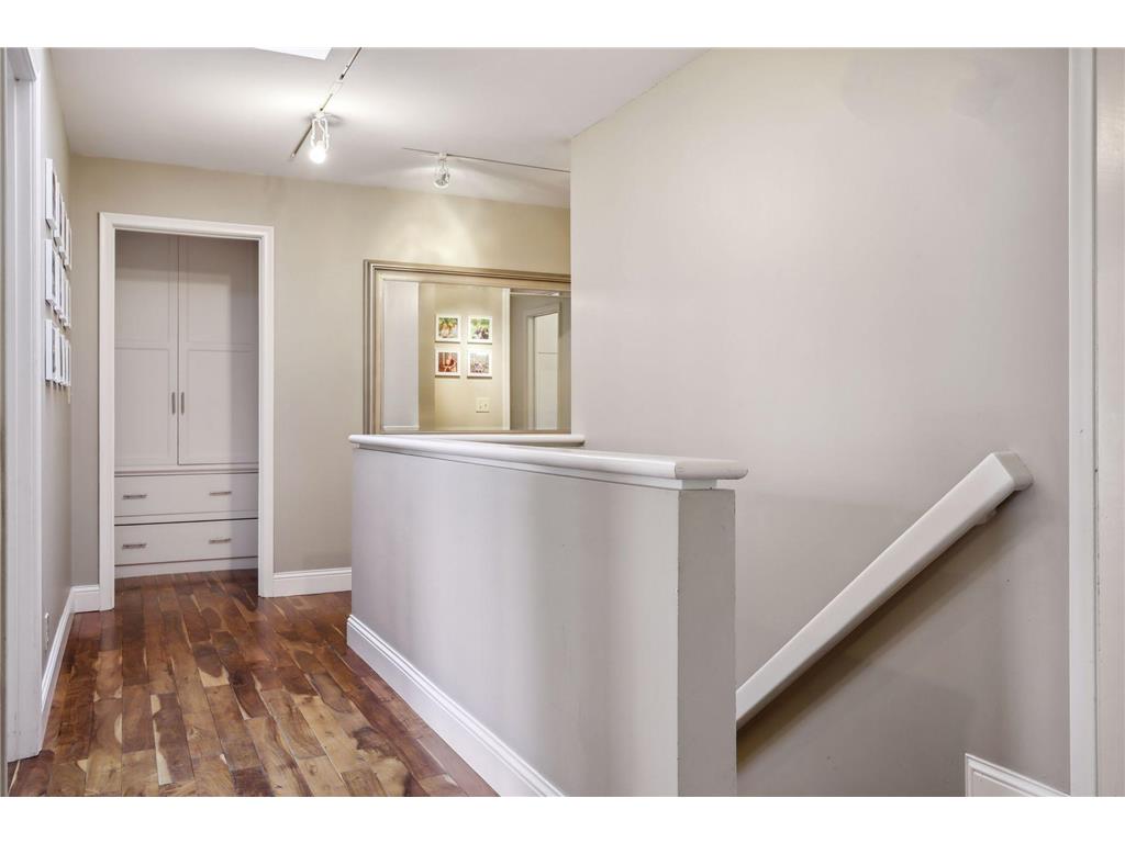 4908 Ridge Place Edina MN 55424 7041566 image16