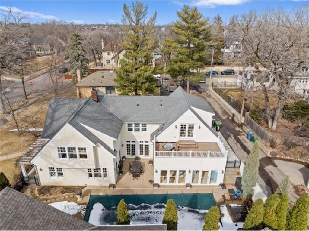 4909 Queen Avenue S Minneapolis MN 55410 6682399 image1