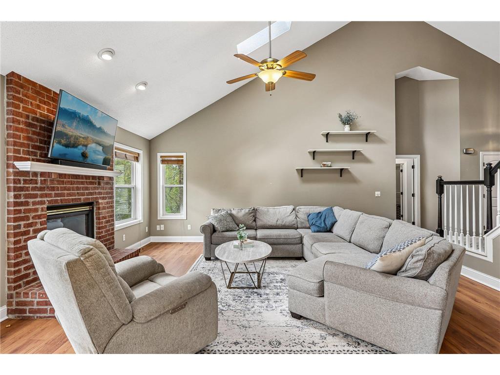 4909 Rusten Rd Eagan MN 55122 7068037 image10