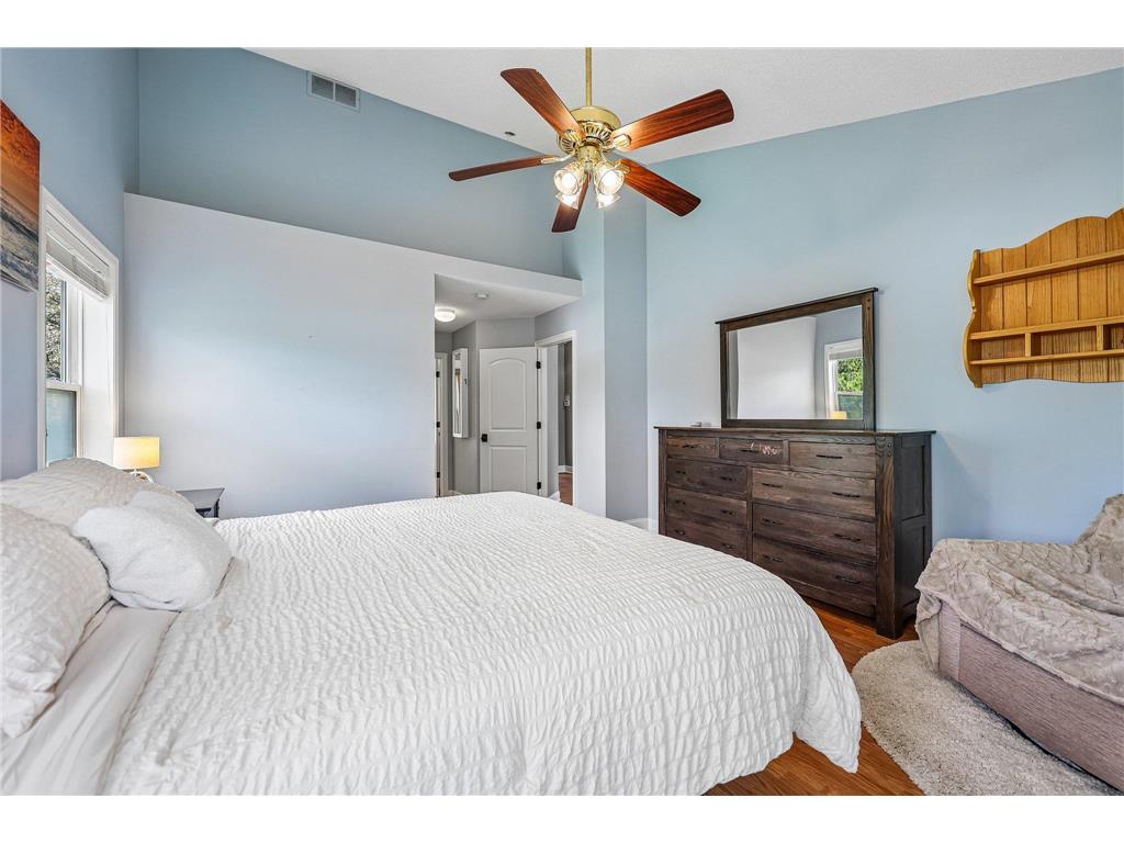 4909 Rusten Rd Eagan MN 55122 7068037 image25