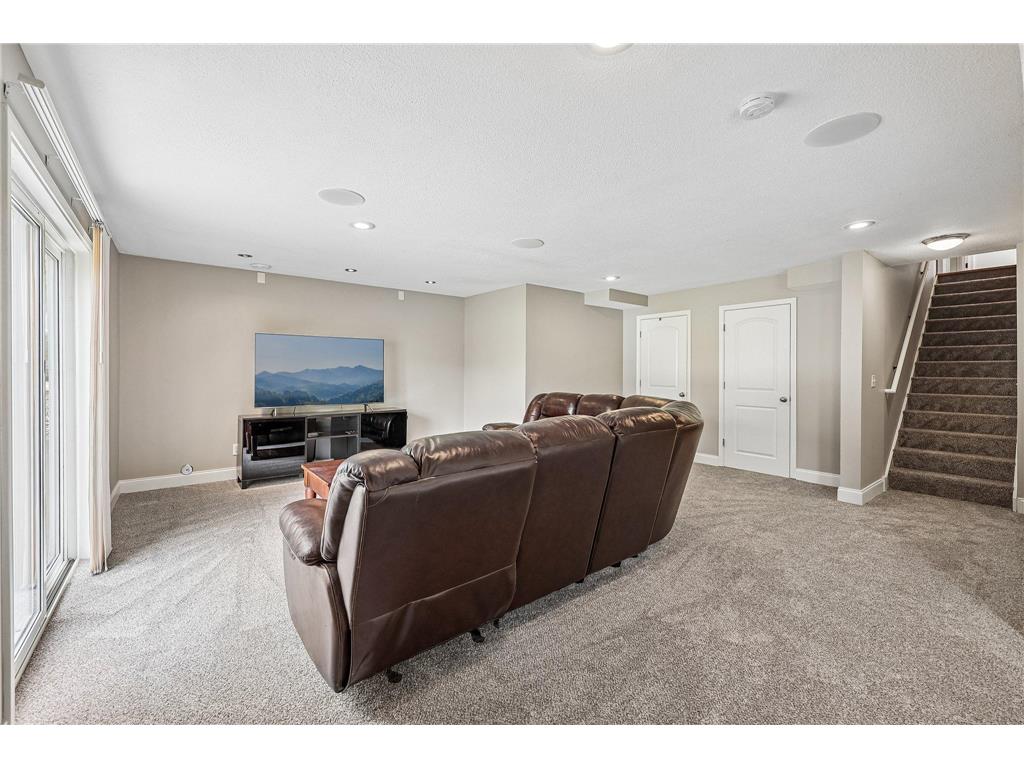4909 Rusten Rd Eagan MN 55122 7068037 image42