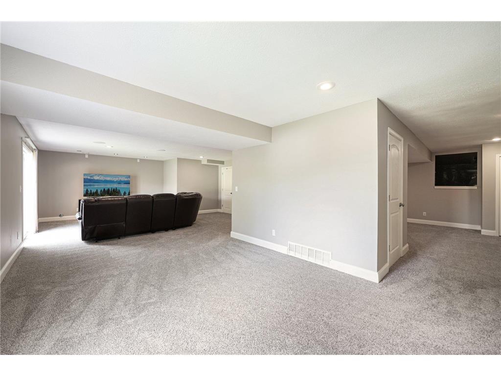 4909 Rusten Rd Eagan MN 55122 7068037 image46