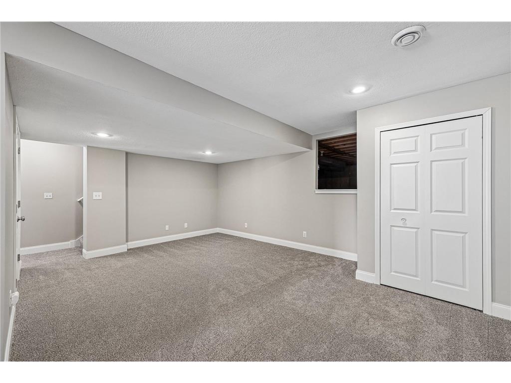 4909 Rusten Rd Eagan MN 55122 7068037 image47