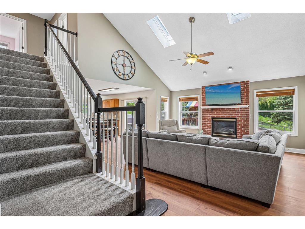 4909 Rusten Rd Eagan MN 55122 7068037 image8