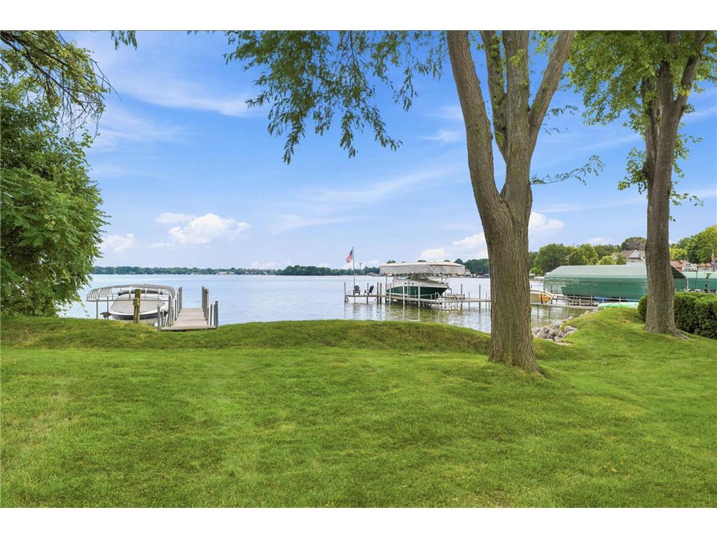 4909 Three Points Boulevard Mound MN 55364 - Lake Minnetonka 7102974 image2