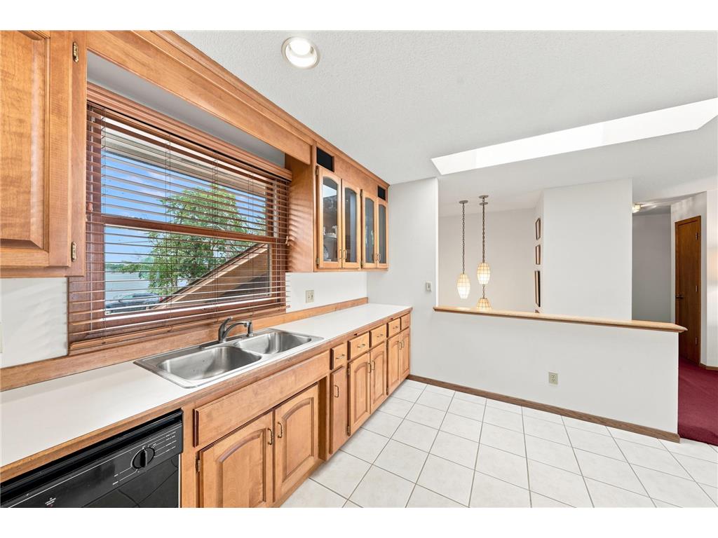 4909 Three Points Boulevard Mound MN 55364 - Lake Minnetonka 7102974 image7