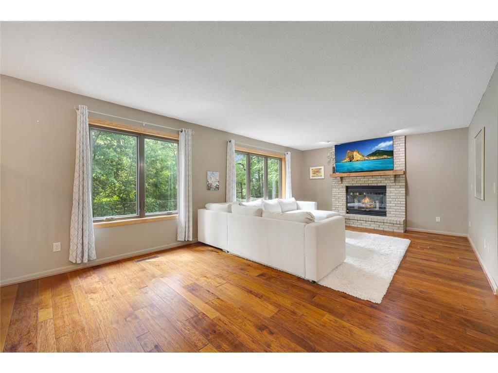 4909 W 150th Street Savage MN 55378 7091003 image24