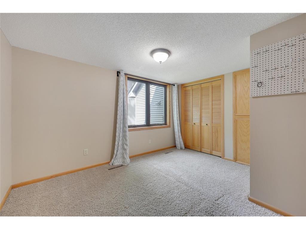 4909 W 150th Street Savage MN 55378 7091003 image25