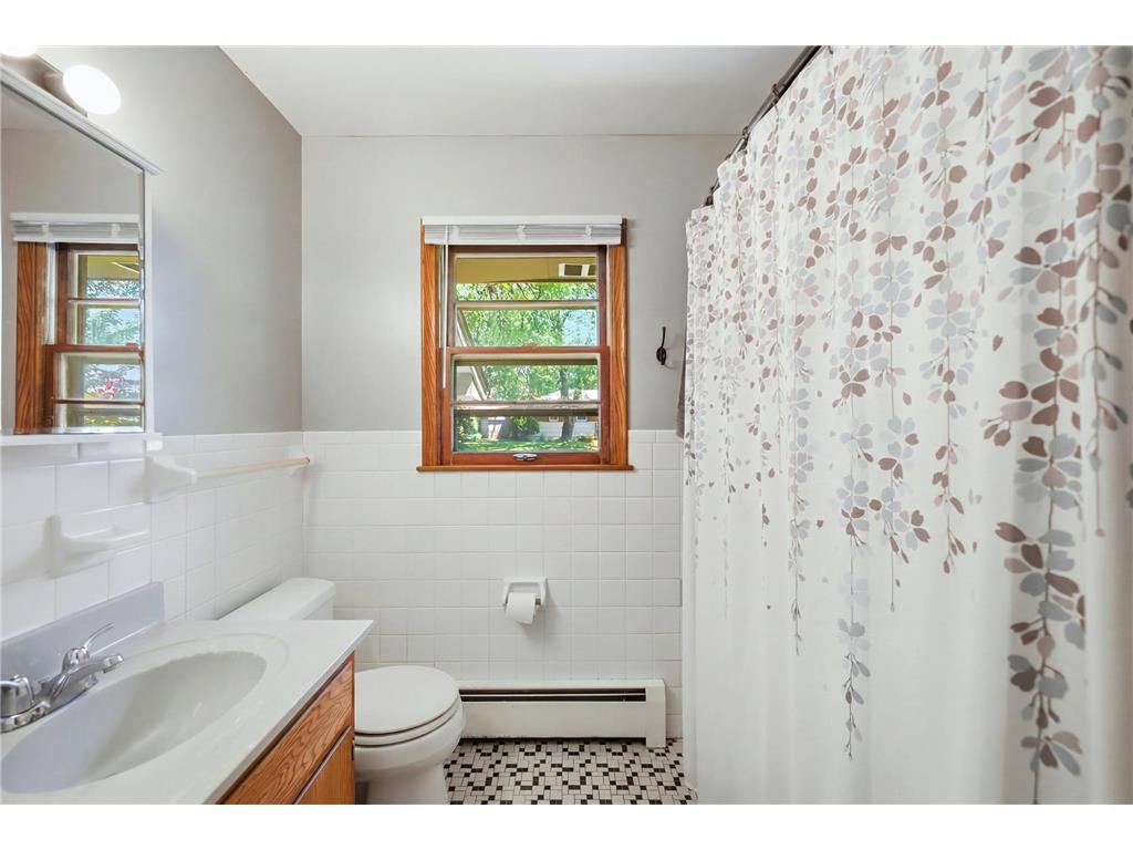 4909 Wisconsin Avenue N New Hope MN 55428 7097040 image17