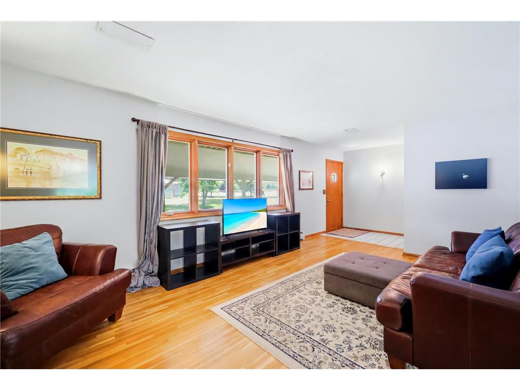4909 Wisconsin Avenue N New Hope MN 55428 7097040 image27