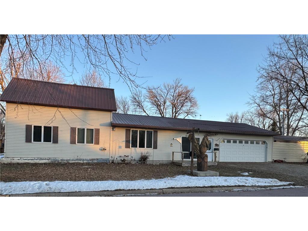 491 3rd Avenue SE Wells MN 56097 7008424 image3