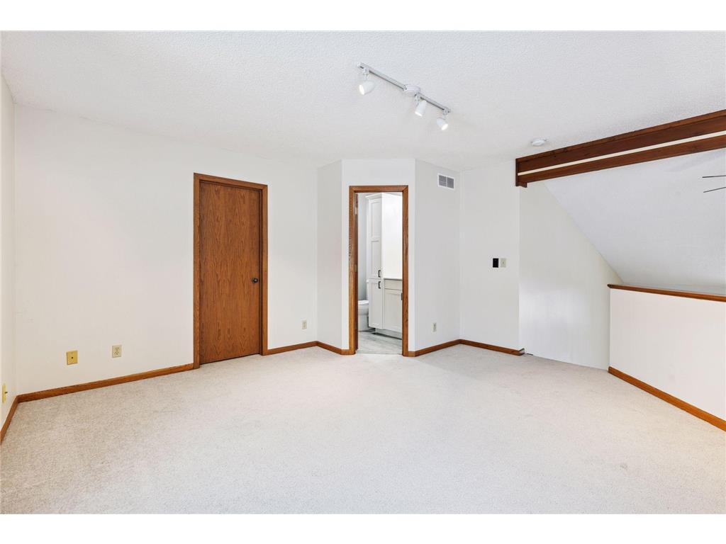 491 Sterling Street S Maplewood MN 55119 7019853 image15