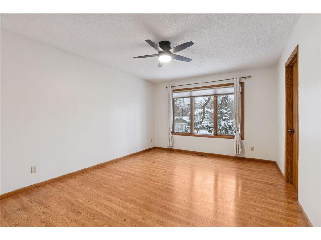 491 Sterling Street S Maplewood MN 55119 7019853 image18