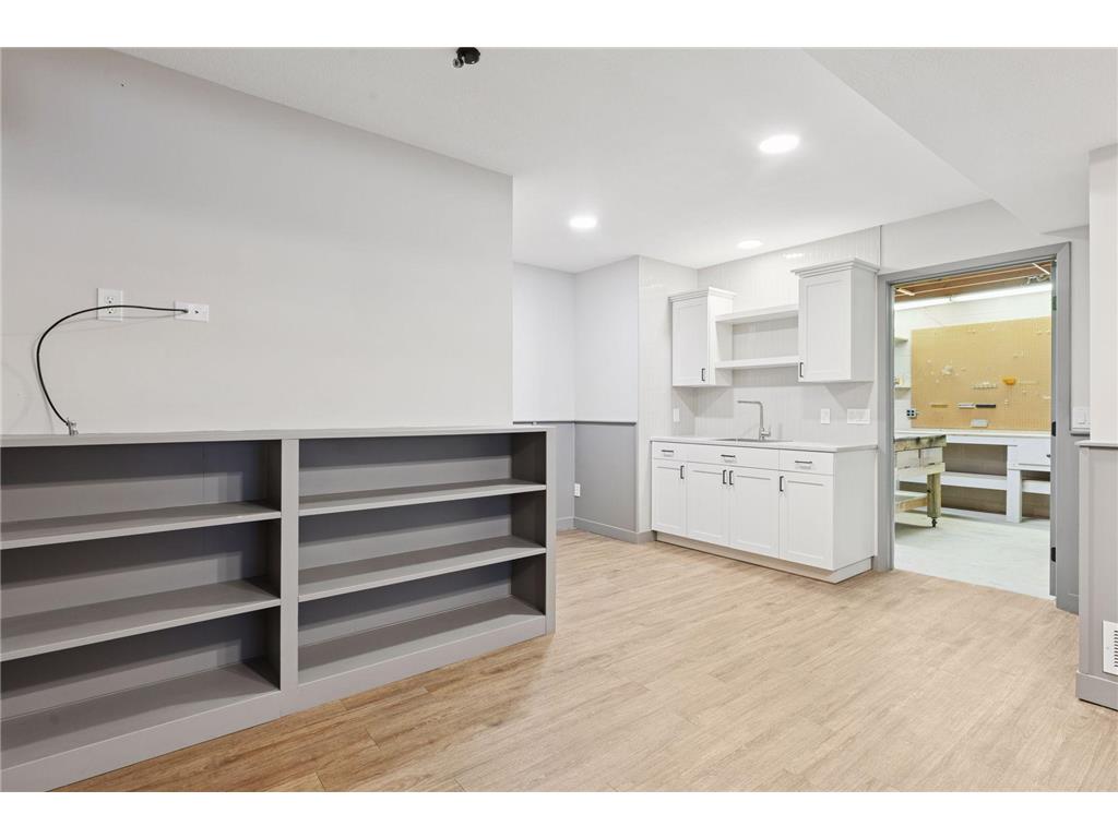 491 Sterling Street S Maplewood MN 55119 7019853 image28