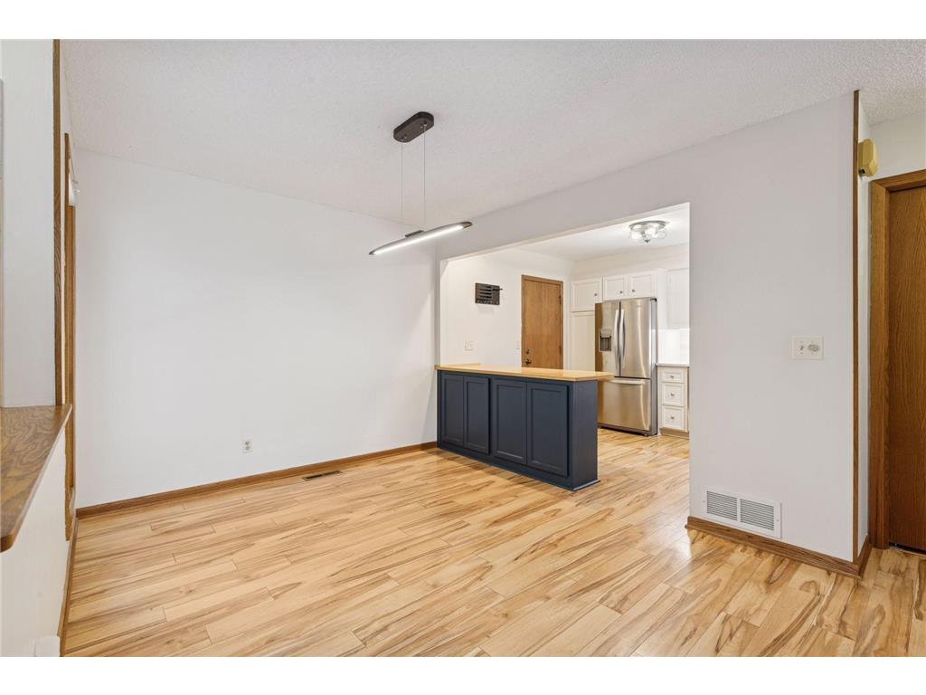 491 Sterling Street S Maplewood MN 55119 7019853 image8