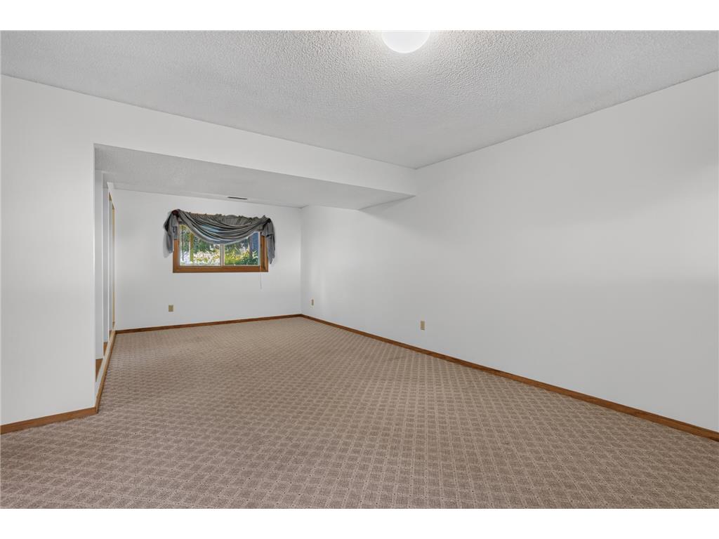 4911 22nd Avenue NW Rochester MN 55901 7091441 image28