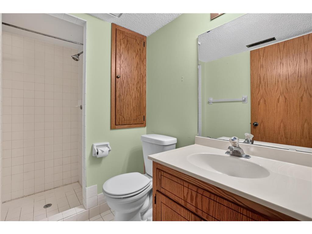 4911 22nd Avenue NW Rochester MN 55901 7091441 image31
