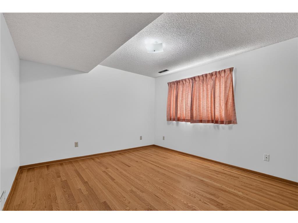 4911 22nd Avenue NW Rochester MN 55901 7091441 image35