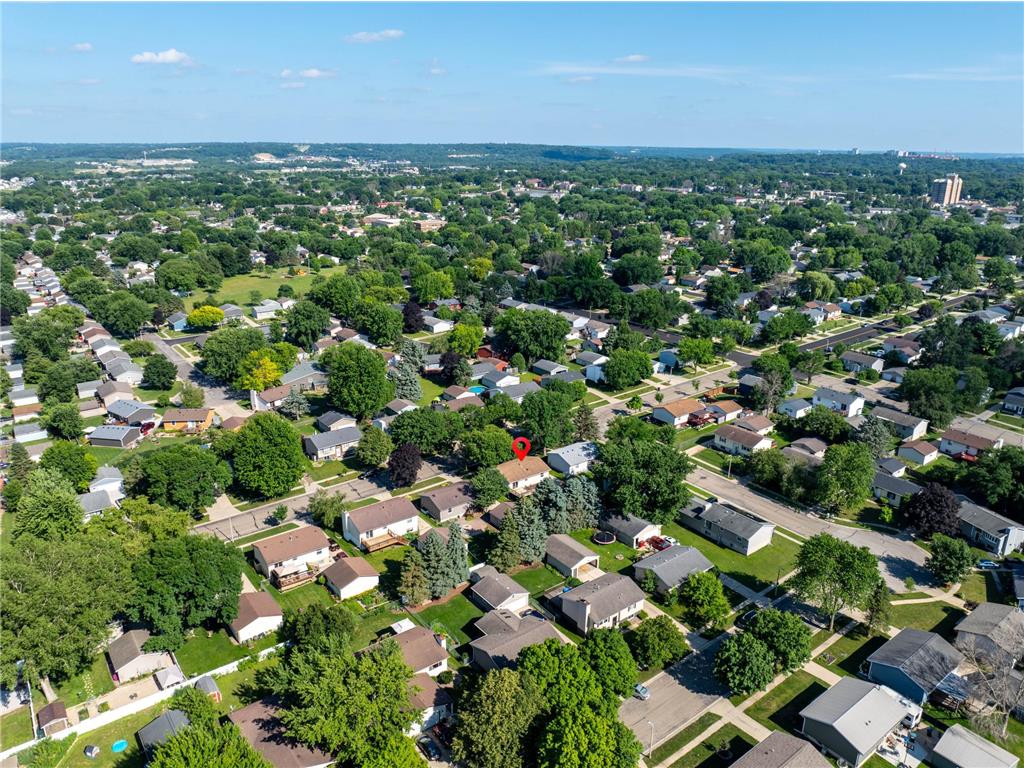 4911 22nd Avenue NW Rochester MN 55901 7091441 image40