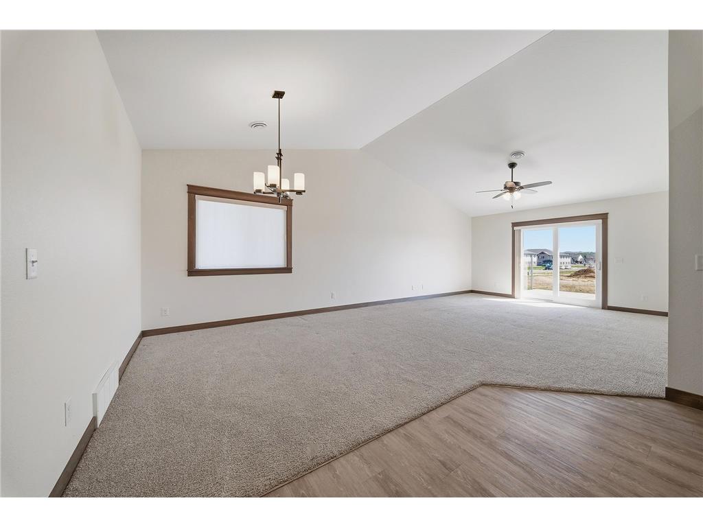 4911 Field Crest Lane Eau Claire WI 54701 7060834 image11