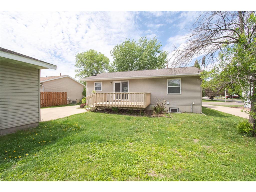4914 25th Avenue NW Rochester MN 55901 7076697 image5