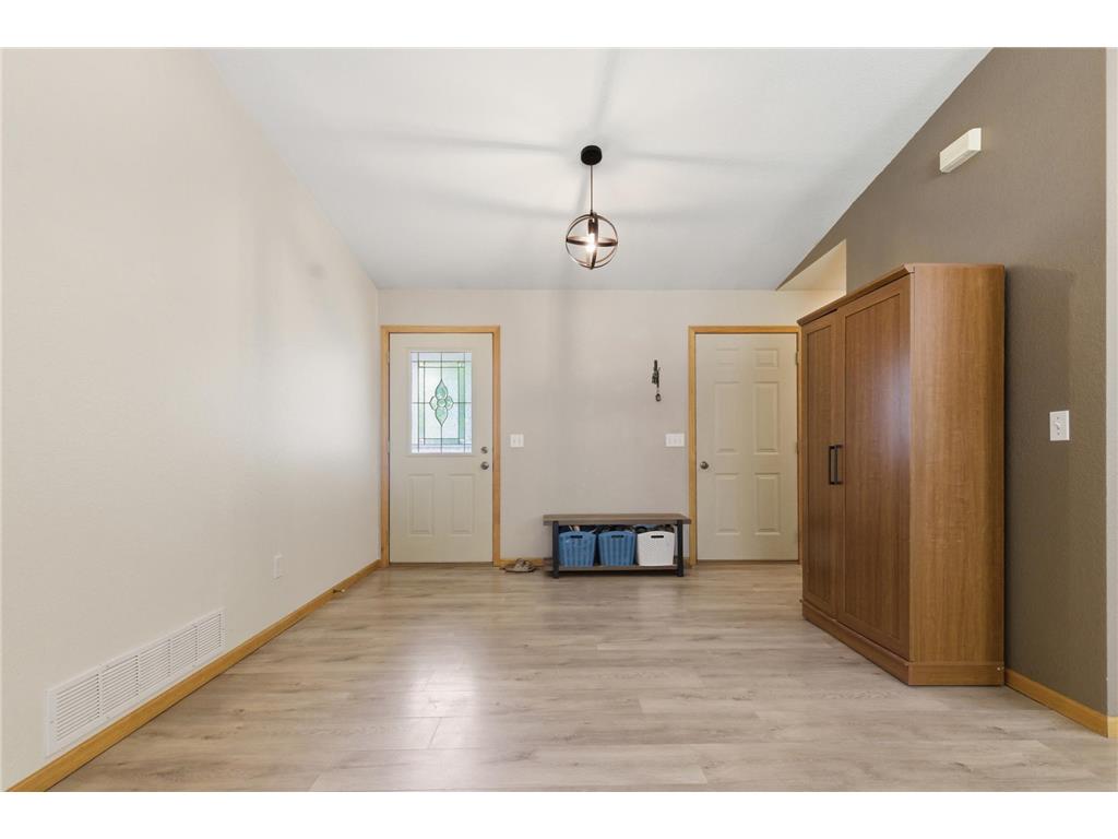 4914 Cedar Scenic Road Baxter MN 56425 7080692 image3