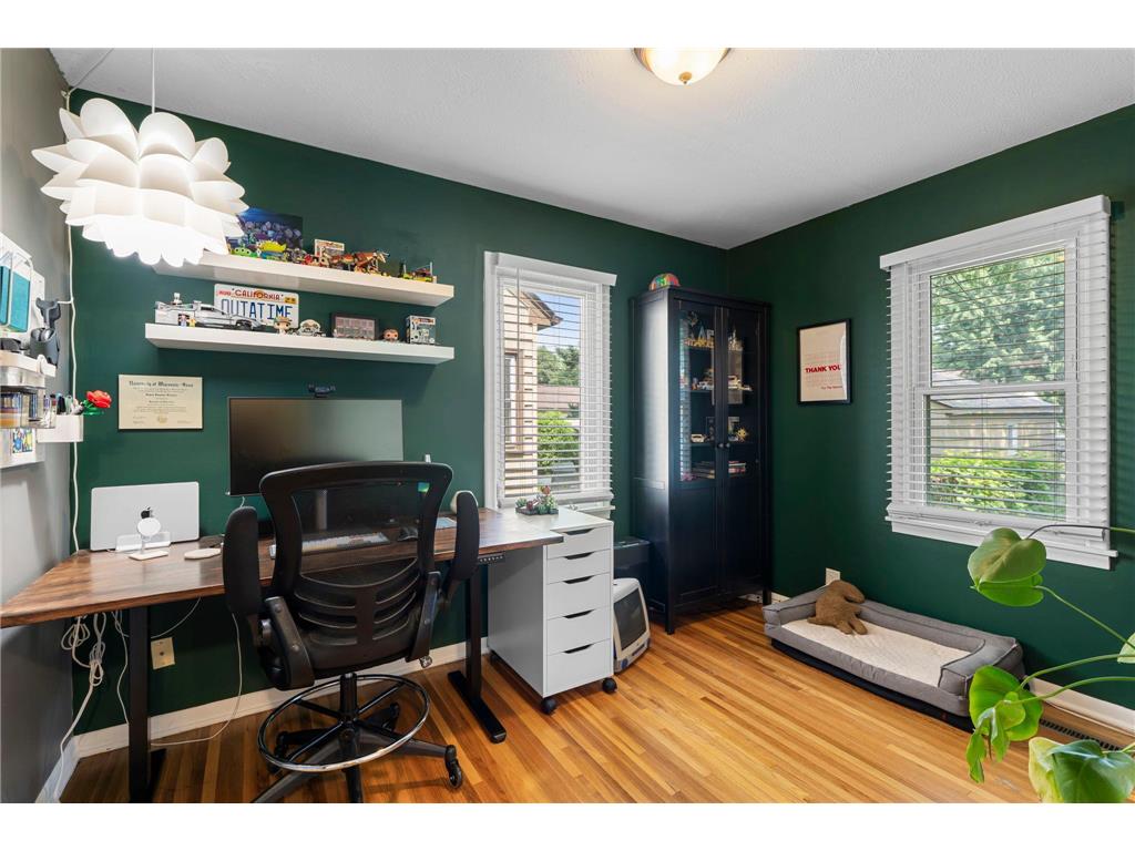 4914 Oliver Avenue N Minneapolis MN 55430 6752112 image10