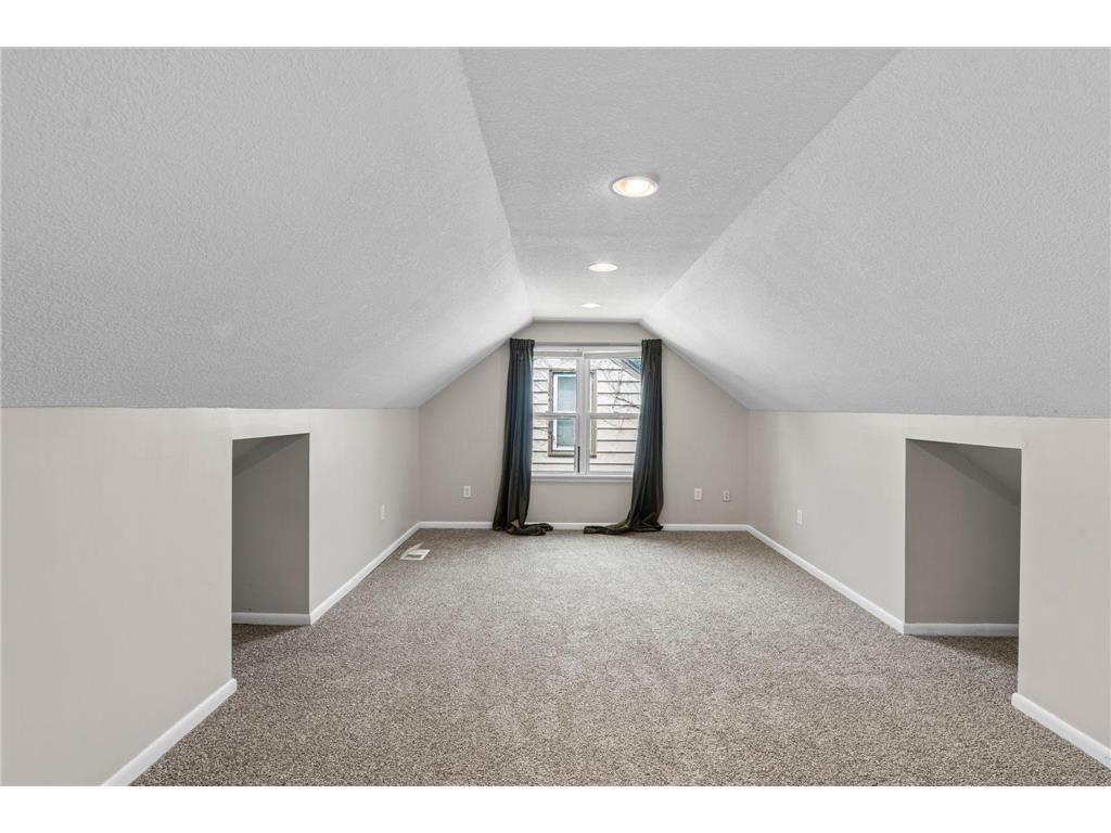 4914 Oliver Avenue N Minneapolis MN 55430 6752112 image15