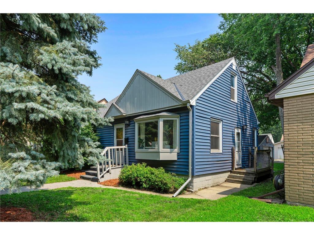 4914 Oliver Avenue N Minneapolis MN 55430 6752112 image2