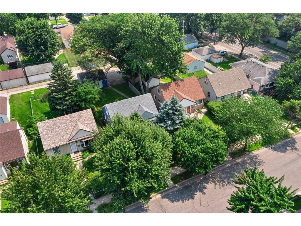 4914 Oliver Avenue N Minneapolis MN 55430 6752112 image3