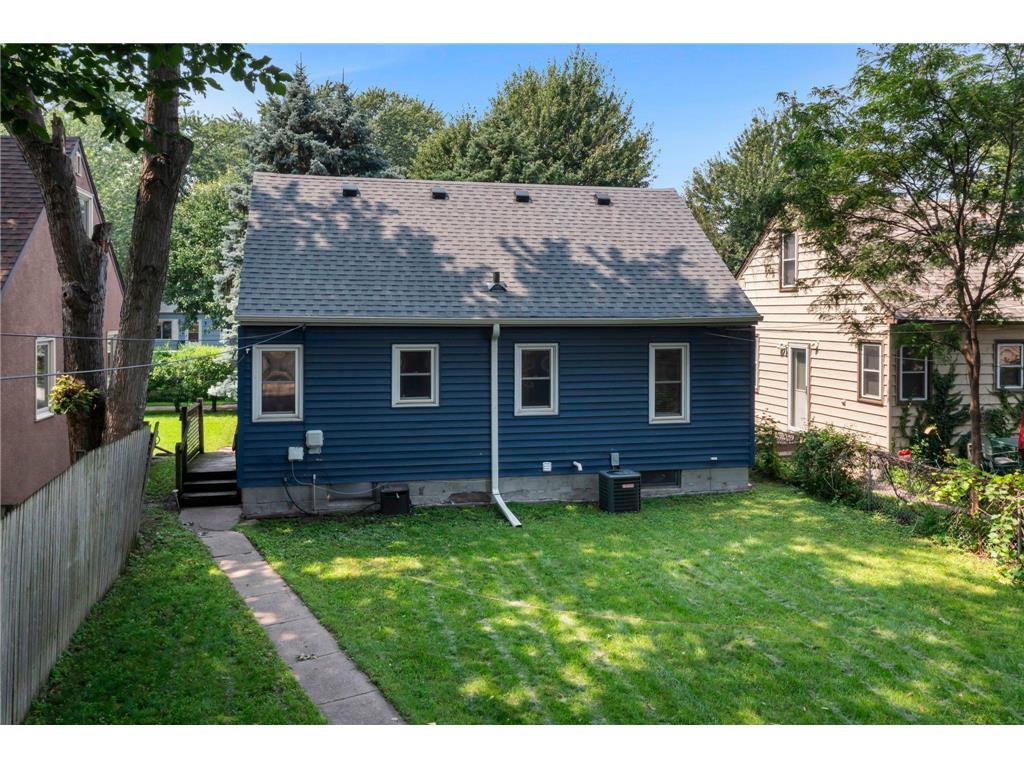 4914 Oliver Avenue N Minneapolis MN 55430 6752112 image31