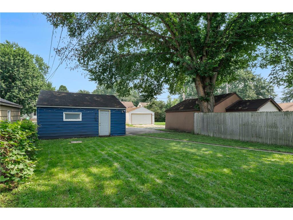 4914 Oliver Avenue N Minneapolis MN 55430 6752112 image32