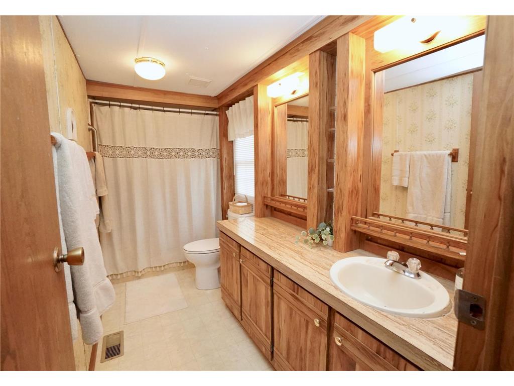 4916 189th Avenue NW Lake Andrew Twp MN 56273 - Norway 6812497 image21