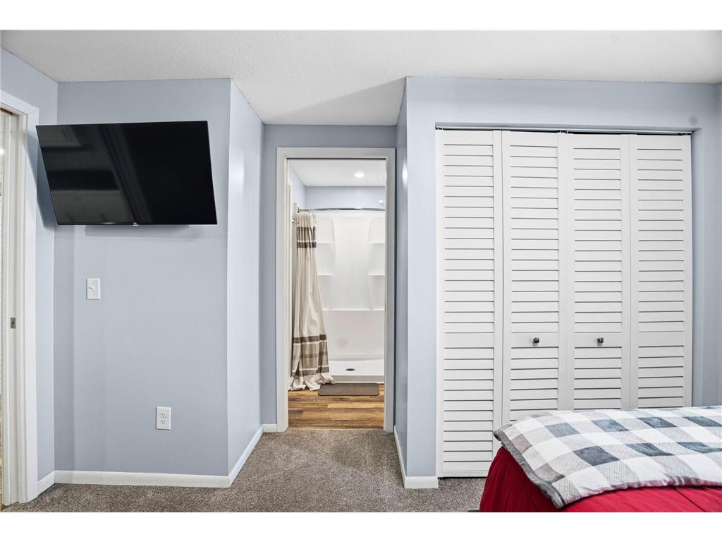 4916 Overlook Drive Bloomington MN 55437 7060289 image31