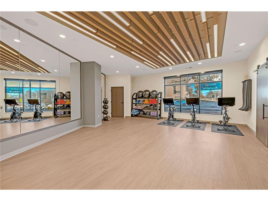 4917 Eden Avenue #718 Edina MN 55424 7009063 image20