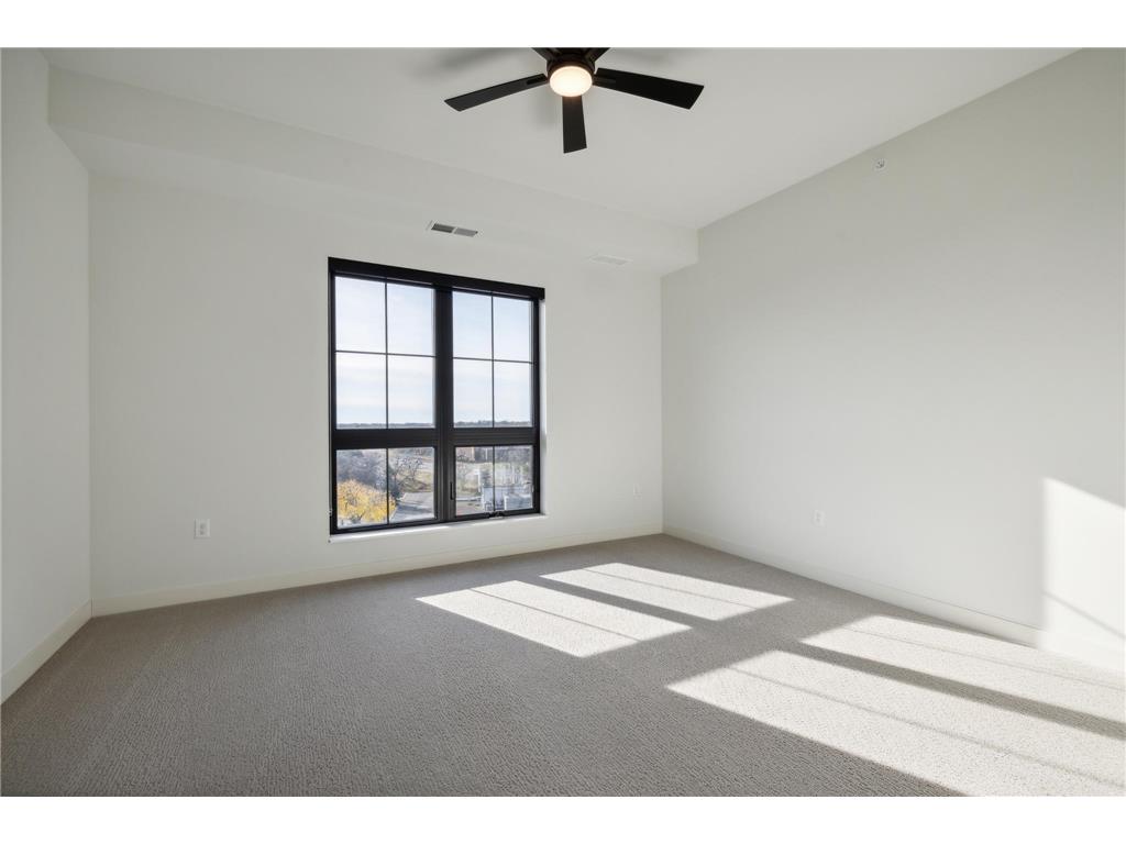 4917 Eden Avenue #718 Edina MN 55424 7009063 image7