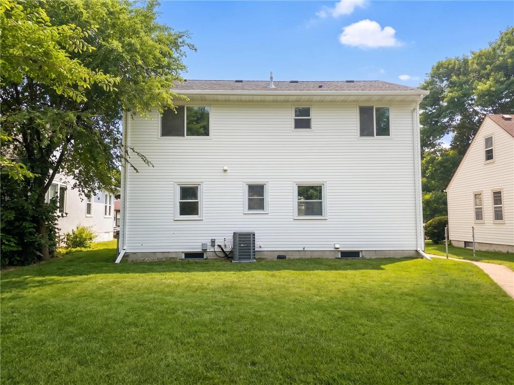 4917 Penn Avenue N Minneapolis MN 55430 7098448 image14