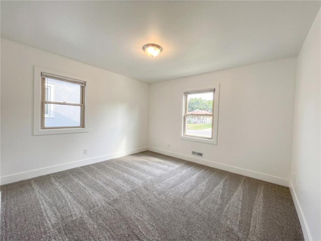4917 Penn Avenue N Minneapolis MN 55430 7098448 image6