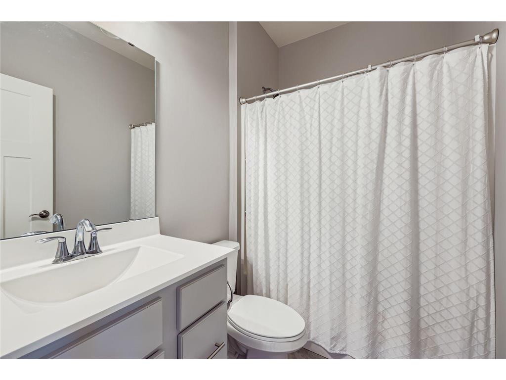 4918 93rd Way N Brooklyn Park MN 55443 7023048 image17