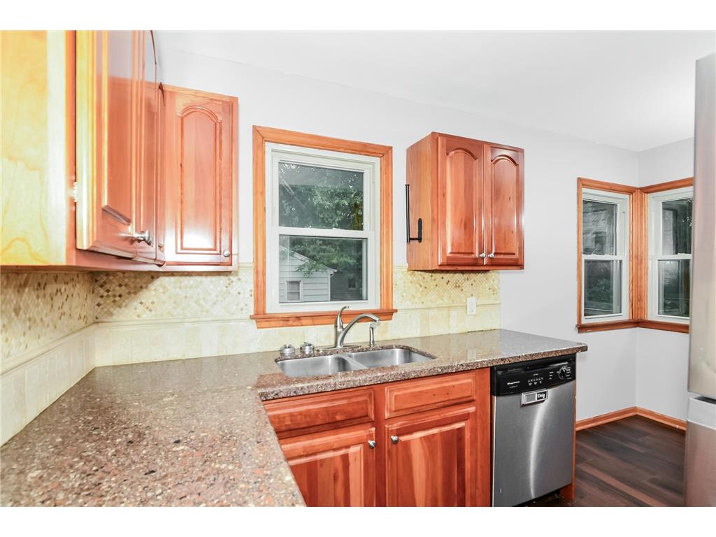 4918 Morgan Avenue N Minneapolis MN 55430 6794996 image4