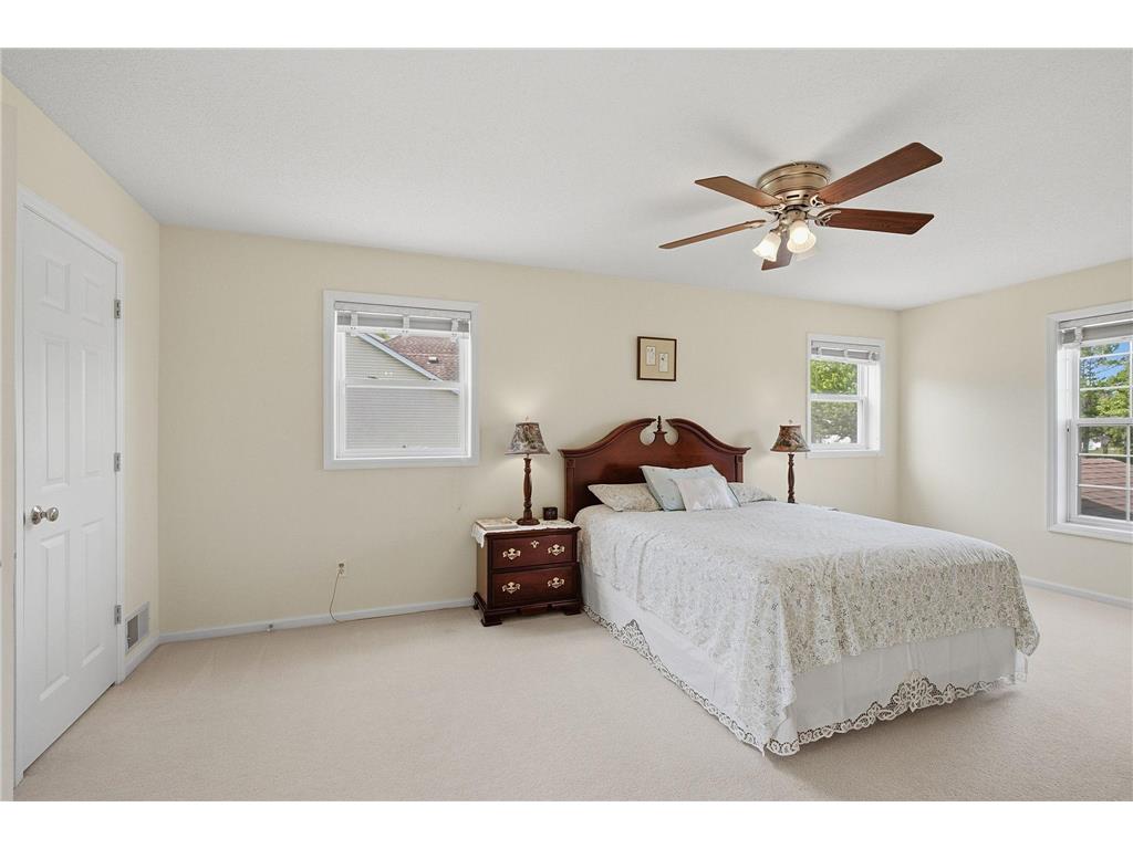 4918 Rusten Road Eagan MN 55122 7095349 image25