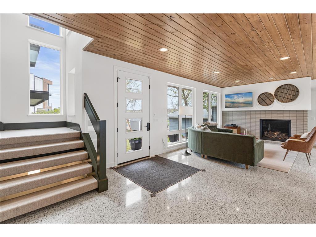 4919 Three Points Boulevard Mound MN 55364 - Lake Minnetonka 7035607 image8