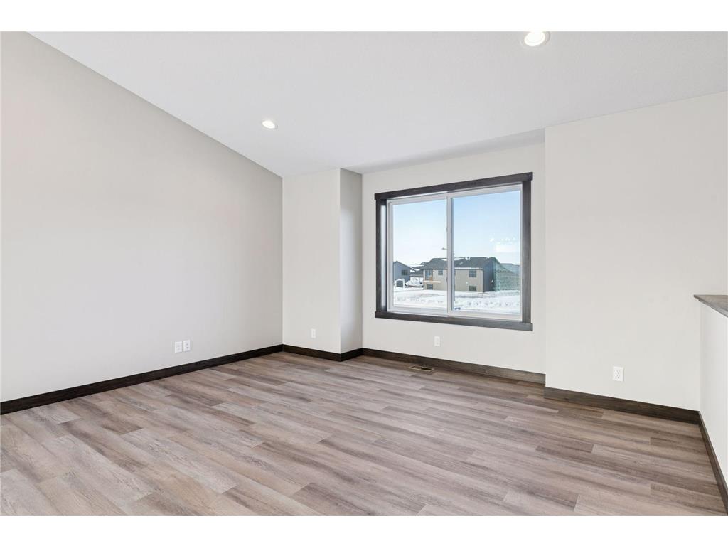 492 Coyote Way New Richmond WI 54017 6740416 image10